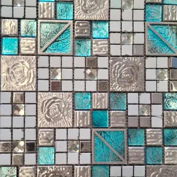 Cerámicas, para Paredes Tipo Mosaico Innova Hogar, ideal para decoración de interiores modernos y elegantes