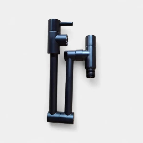 Grifería monocontrol para baño agua fría desplegable negro, diseño elegante y contemporáneo de Innova Hogar, ideal para baños modernos.