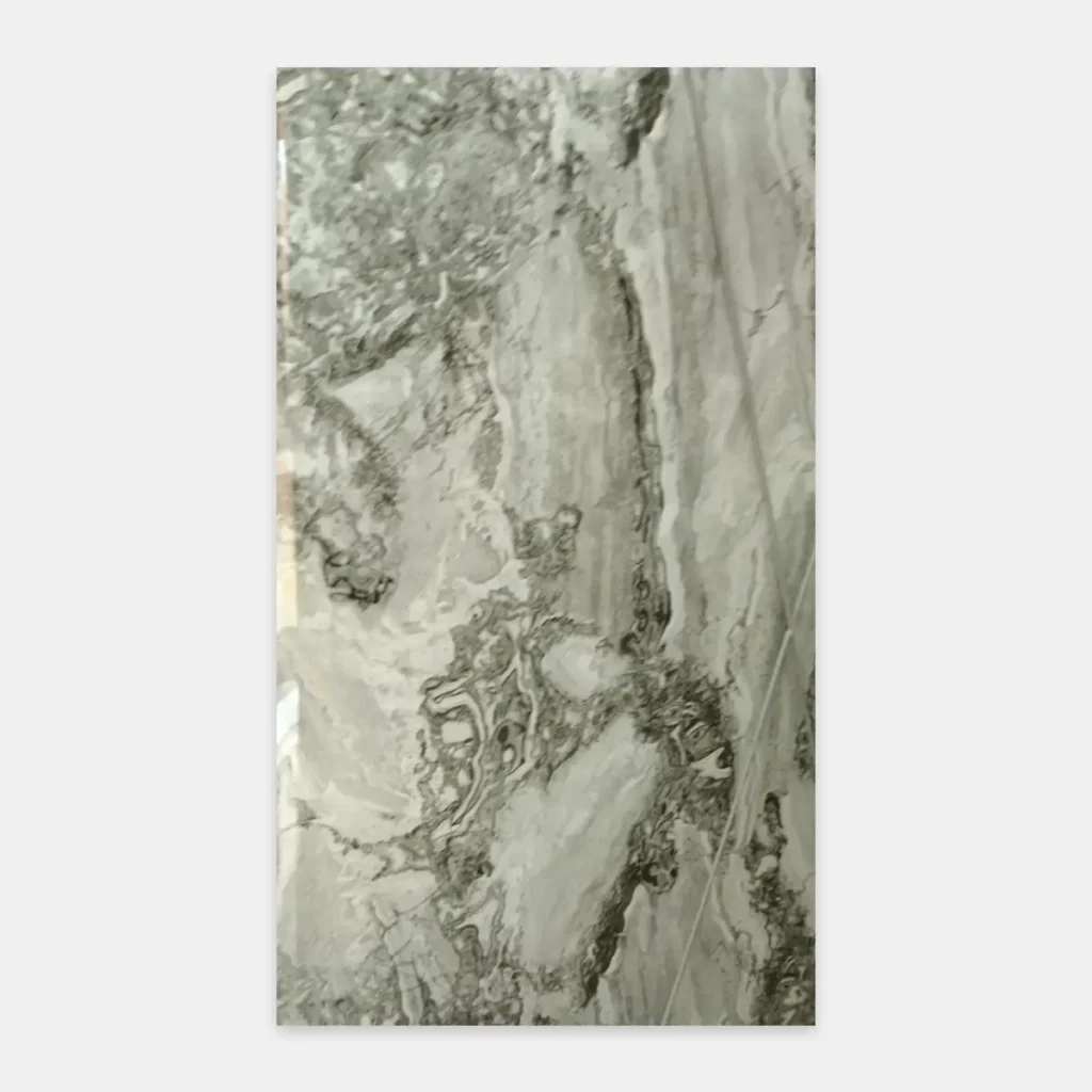 Lámina marmolizada gris con vetas sutiles, perfecta para diseño de interiores, Innova Hogar