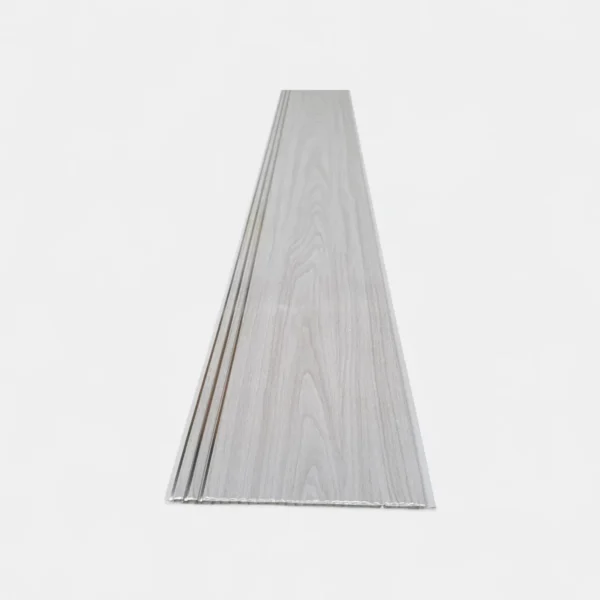 Panel de techo PVC con diseño 3 líneas borde - Ideal para techos modernos y duraderos en INNOVA HOGAR