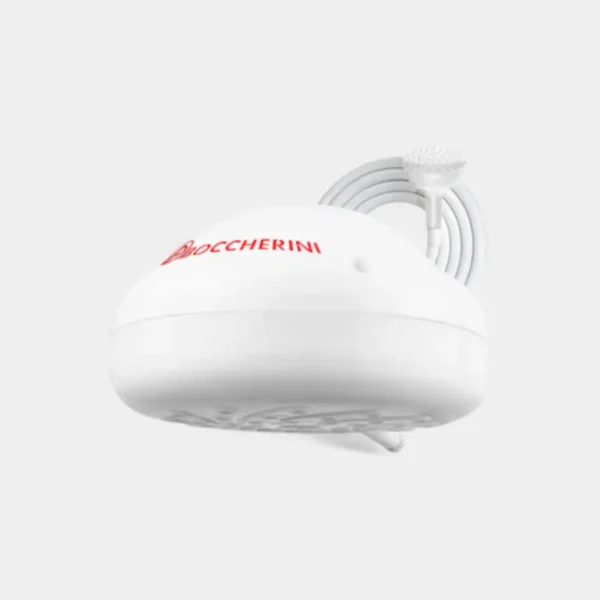 Ducha Boccherini blanca con logo rojo y manguera enrollable – Diseño clásico y funcional para cualquier baño en INNOVA HOGAR