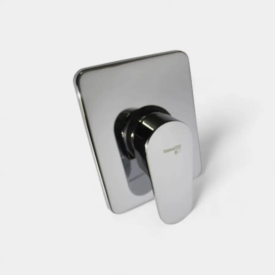 Monocontrol para ducha empotrado Domenica, grifería moderna y elegante de Innova Hogar, ideal para baños contemporáneos