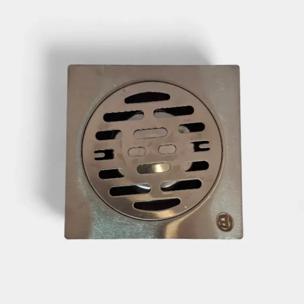 Rejilla anti olor de 10x10 cm en acero inoxidable cepillado – Durabilidad y drenaje eficiente para baños en INNOVA HOGAR